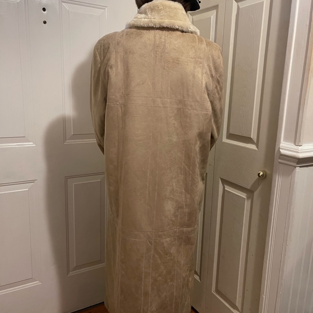 Nice - Picture 3 of 4